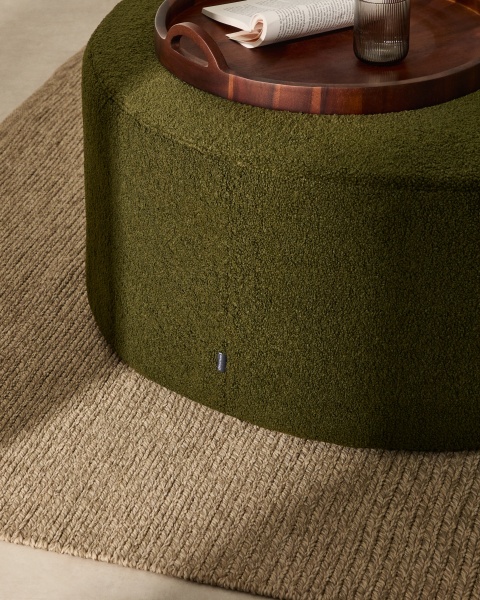 Пуф Kaeli со съемным чехлом из зеленого букле Ø 90 см от интернет-магазина IDODOM.RU