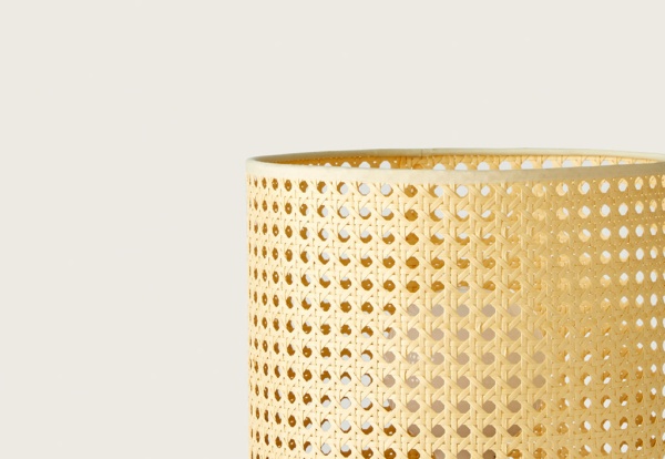 Настольная лампа Stan черный металл - натуральный ротанг от интернет-магазина IDODOM.RU