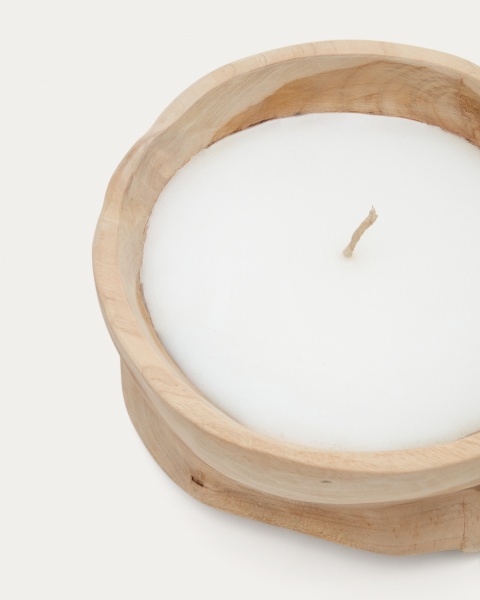 Maelia Свеча в деревянном подсвечнике с натуральной отделкой Ø 25 см от интернет-магазина IDODOM.RU