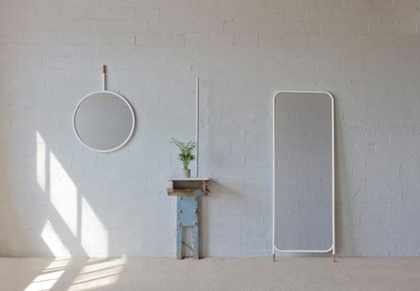 Зеркало Hang Mirror Blanco от интернет-магазина IDODOM.RU