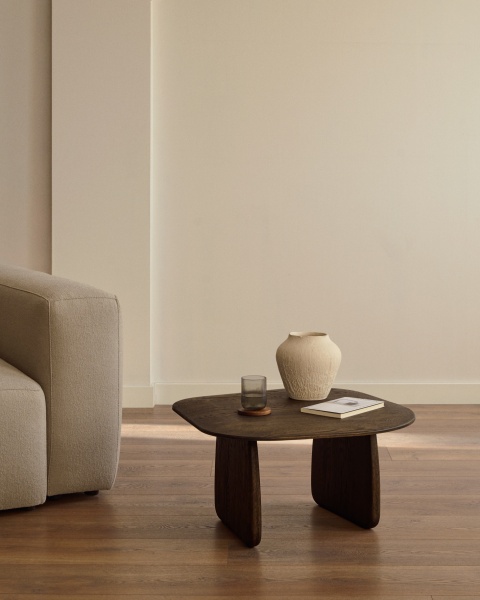 Журнальный столик Pirita из массива дуба в темной отделке, 70,6 x 70 от интернет-магазина IDODOM.RU