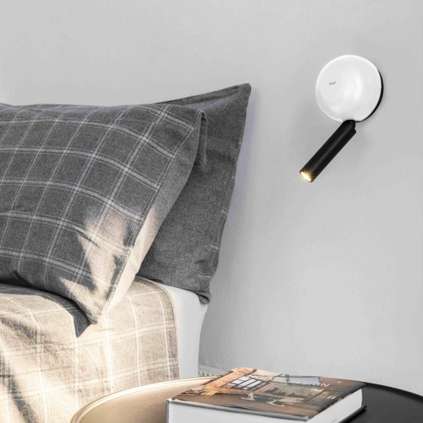 Бра с ридером Press белый от интернет-магазина IDODOM.RU