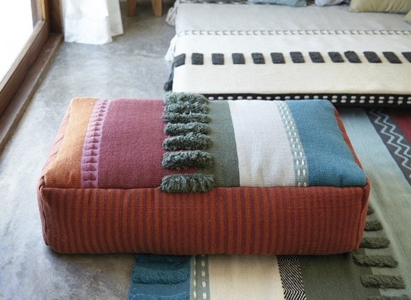 Пуф Glaoui Alexandra. Colours от интернет-магазина IDODOM.RU