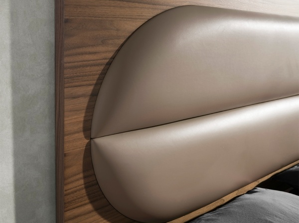 Кровать из экокожи 7143/CP2205B цвета ореха и норки от интернет-магазина IDODOM.RU