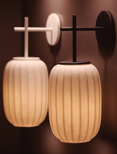 Бра Mei B черный металл от интернет-магазина IDODOM.RU