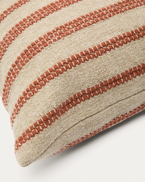 Чехол для подушки Naila из полиэстра терракотового цвета в контрастную полоску 50 х 50 см от интернет-магазина IDODOM.RU