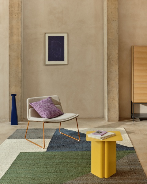 Чехол для подушки из жаккардовой ткани в фиолетовую полоску 45 x 45 см от интернет-магазина IDODOM.RU