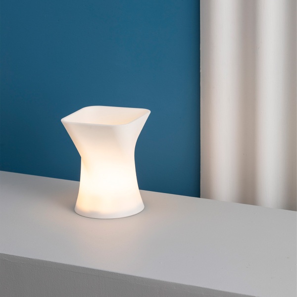 Белая переносная лампа Fuse LED 1W 3000K от интернет-магазина IDODOM.RU