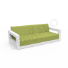 Диван Quarter lounge с подушками белого цвета, аксессуар зеленого цвета