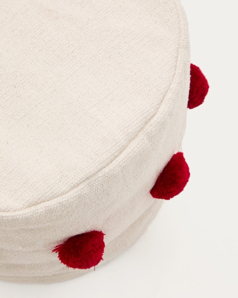 Пуф Manua бежевый хлопковый с красными кисточками, Ø 40 см от интернет-магазина IDODOM.RU