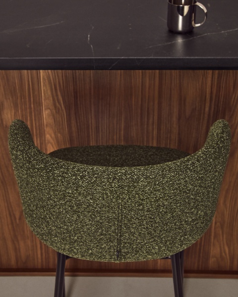 Барный стул Ciselia из темно-зеленого шенилла с ножками из черной стали от интернет-магазина IDODOM.RU