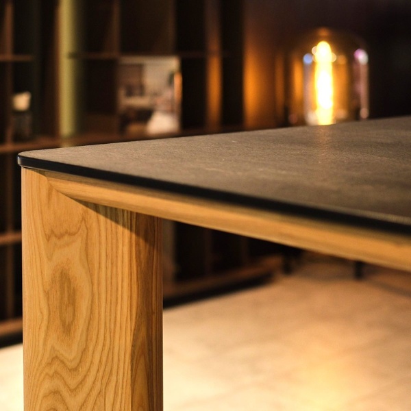 Стол обеденный Momo (200) массив бук + пластик от интернет-магазина IDODOM.RU