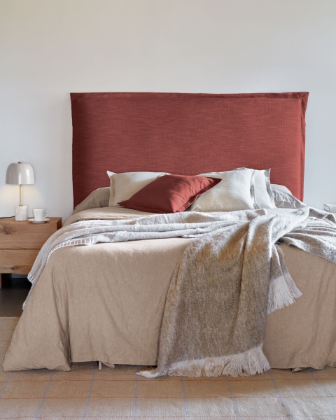 Изголовье из льняной ткани бордового цвета Tanit со съемным чехлом 206 x 106 см от интернет-магазина IDODOM.RU