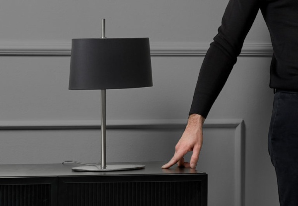 Настольная лампа Ona никель - черный абажур от интернет-магазина IDODOM.RU