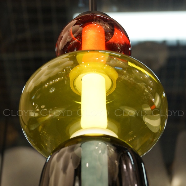 Подвесной светильник Cloyd SUPERNOVA-A P1 / выс. 40 см - 3 яруса - черный - красн. стекло (арт.11405) от интернет-магазина IDODOM.RU