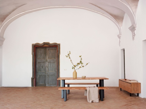 SONO Банкетка 160 черный, натуральная акация от интернет-магазина IDODOM.RU