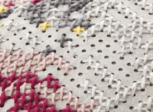 Пуф Canevas Flowers. Natural от интернет-магазина IDODOM.RU