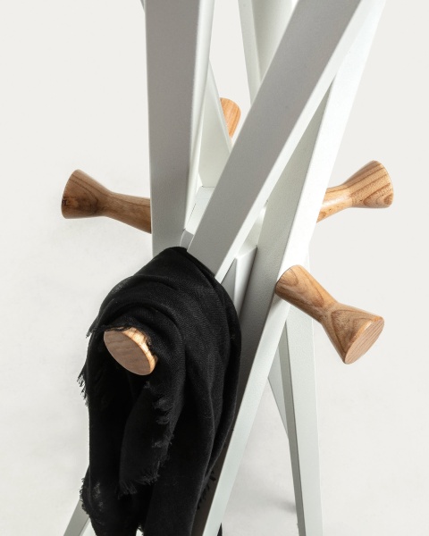 Вешалка Benzara металлическая белая от интернет-магазина IDODOM.RU