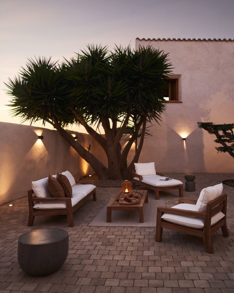 Saranella Портативная настольная лампа из коричневого искусственного ротанга от интернет-магазина IDODOM.RU