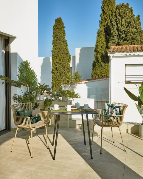 Садовый стул Surpika бежевый от интернет-магазина IDODOM.RU