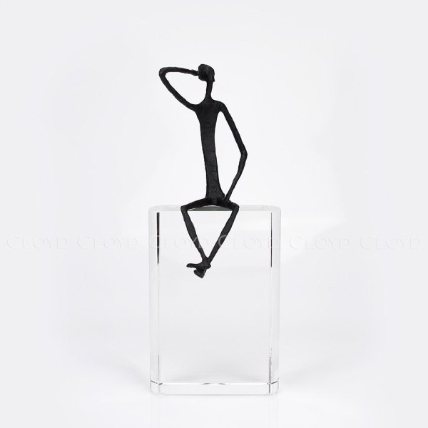 Статуэтка Cloyd арт.50179 / выс. 41 см - черный / серия 1642 от интернет-магазина IDODOM.RU