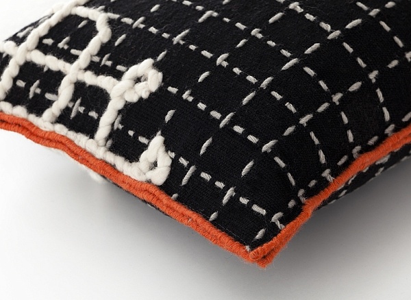 Подушка Bandas Space D Black от интернет-магазина IDODOM.RU