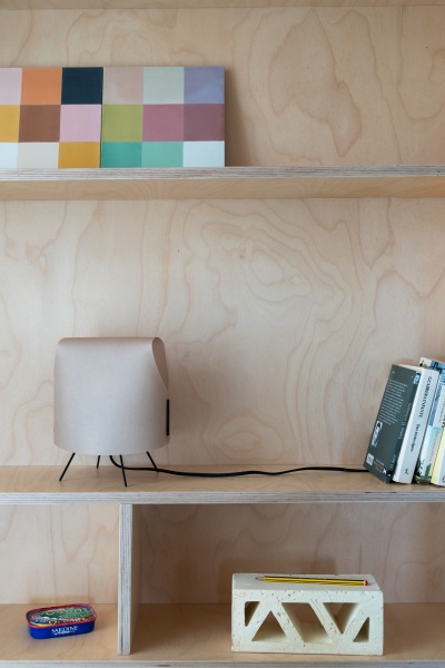 Настольная лампа LUANG XS черный-CAMEL 1XE14 от интернет-магазина IDODOM.RU