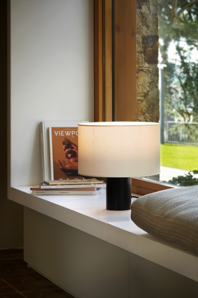 Настольный светильник Cyls M-3906P от интернет-магазина IDODOM.RU