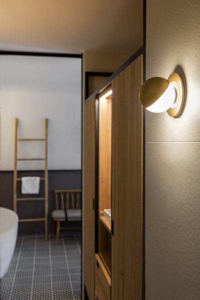 Бра Alfi ALF_3740A1R с углубленным навесом от интернет-магазина IDODOM.RU