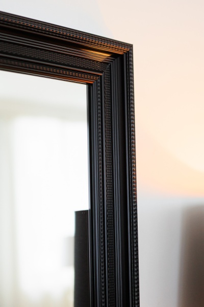 Зеркало Black Bracelet от интернет-магазина IDODOM.RU