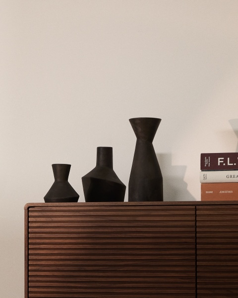 Набор из 3 ваз Dunari из черной терракоты 10,2 см / 13,5 см / 10 см от интернет-магазина IDODOM.RU