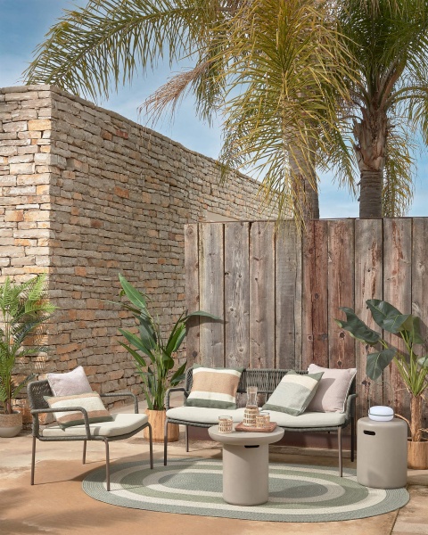 Круглый столик Taimi из бетона для улицы Ø 50 см от интернет-магазина IDODOM.RU