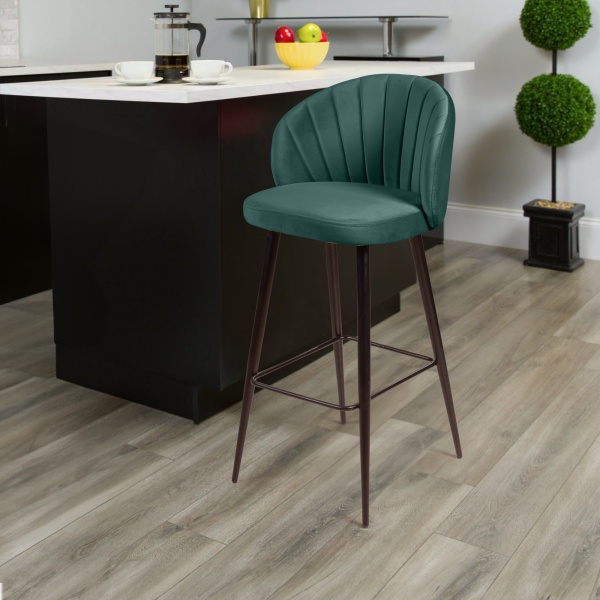 Стул барный Mont Blanc, бархат изумрудный 87 / черный конус от интернет-магазина IDODOM.RU