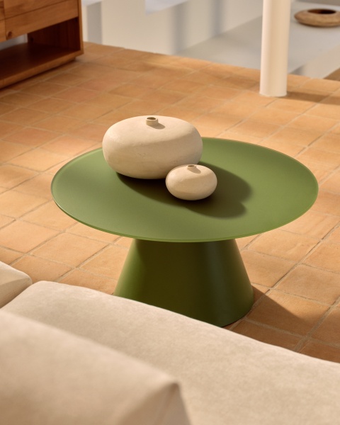 Журнальный столик Wilshire зеленый из закаленного стекла из стали Ø80 см от интернет-магазина IDODOM.RU