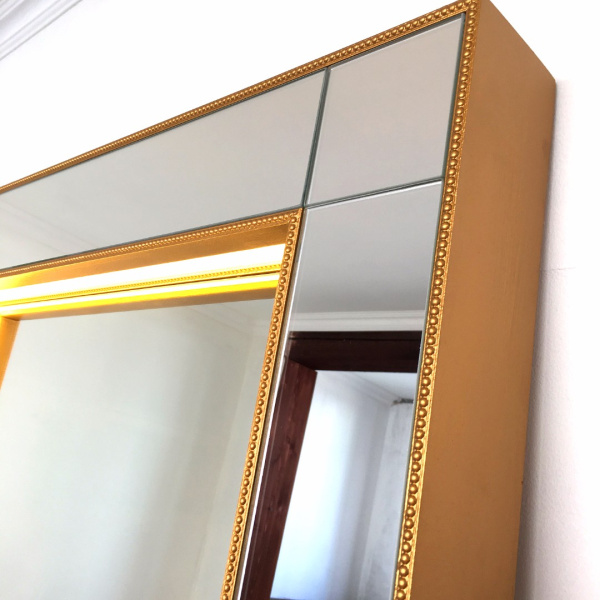 Зеркало Grand Irresistibility с подсветкой от интернет-магазина IDODOM.RU
