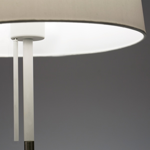 Лампа настольная Volta от интернет-магазина IDODOM.RU