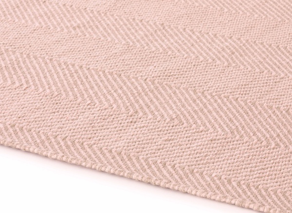 Ковер уличный Nomad Inuit pink от интернет-магазина IDODOM.RU