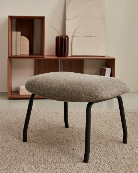 Belina Пуф для ног из светло-коричневой синели и стали с черной отделкой от интернет-магазина IDODOM.RU