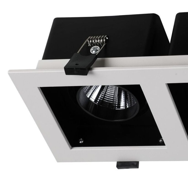 Врезной светильник Flashled от интернет-магазина IDODOM.RU