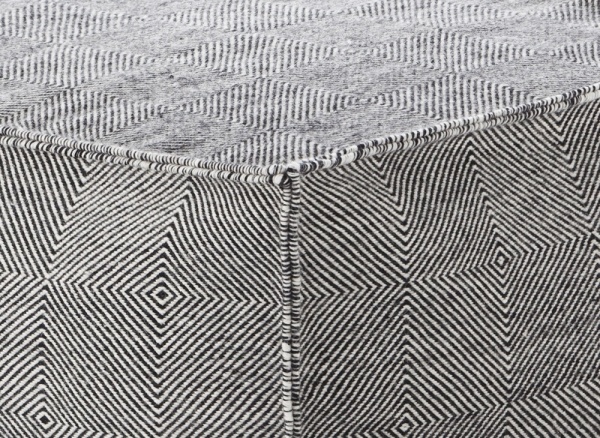 Пуф квадратный Sail Black 75x75 от интернет-магазина IDODOM.RU