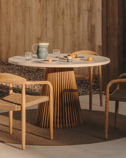 Alcaufar Круглый уличный стол из массива тикового дерева от интернет-магазина IDODOM.RU