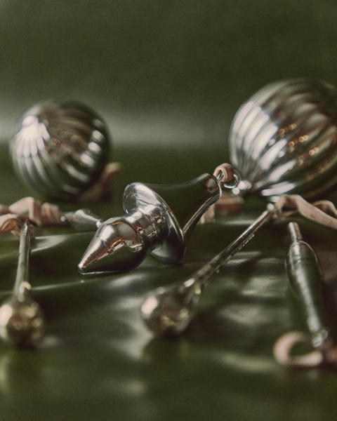 Набор из 4 подвесных украшений Talnea из переработанного стекла, 12 см от интернет-магазина IDODOM.RU