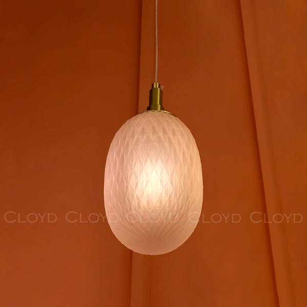 Подвесной светильник Cloyd ZAPFEN P1 / Ø13 см - латунь - розовое стекло (арт.11435) от интернет-магазина IDODOM.RU