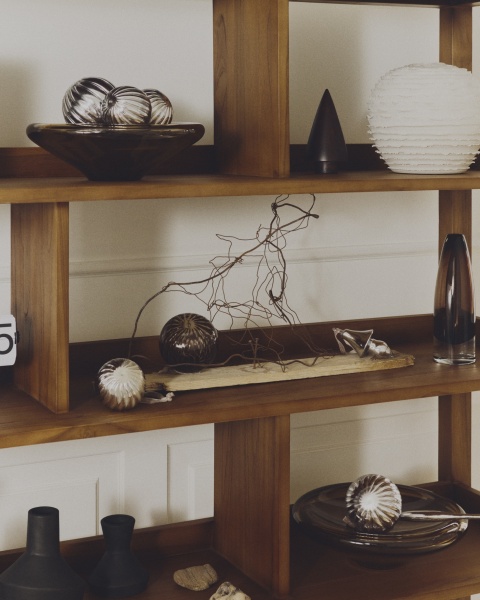 Набор из 3 шаров Oranel из переработанного серебристого стекла диаметром 8 см от интернет-магазина IDODOM.RU