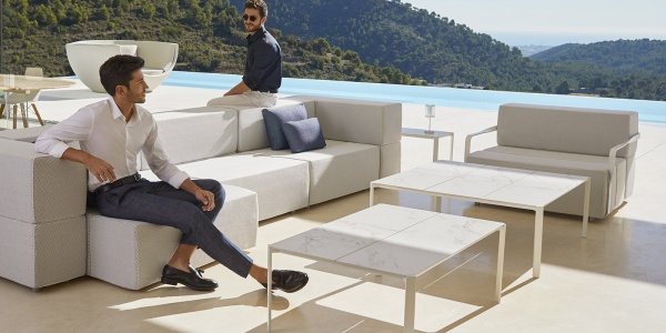 Столик Tablet 105x70 см от интернет-магазина IDODOM.RU