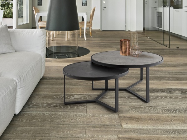 Naira Набор из 2-х приставных столиков серого цвета из меламина от интернет-магазина IDODOM.RU