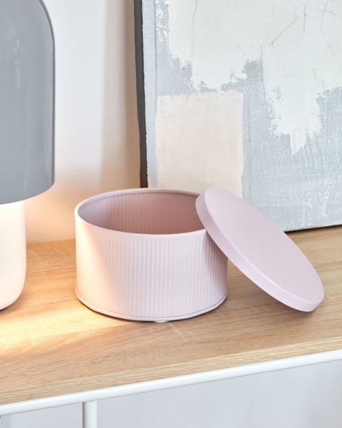 Маленькая розовая коробка Quelia от интернет-магазина IDODOM.RU