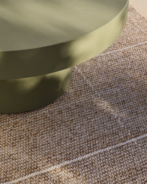 Aiguablava Журнальный столик зеленый цементный Ø66 см от интернет-магазина IDODOM.RU