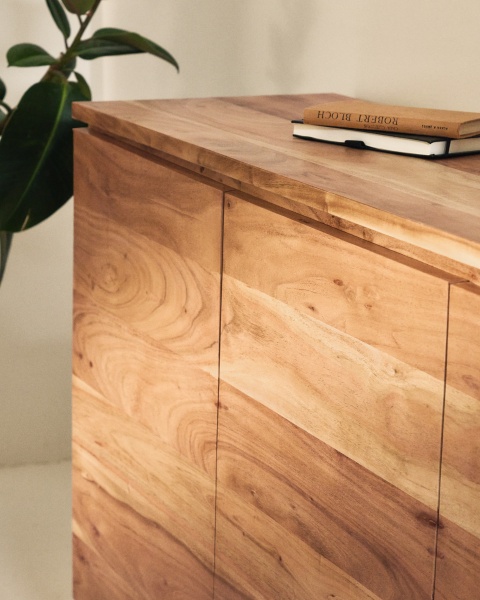 Сервант Uxue из массива акации с беленой отделкой 200 x 88 от интернет-магазина IDODOM.RU