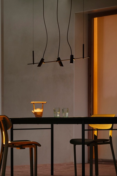 CLAP Линейный подвесной светильник черный 3x6W 3000K 38º от интернет-магазина IDODOM.RU